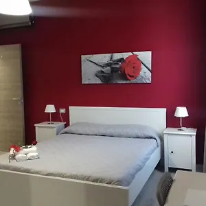 La Corte Di Tiziana Bed & Breakfast
